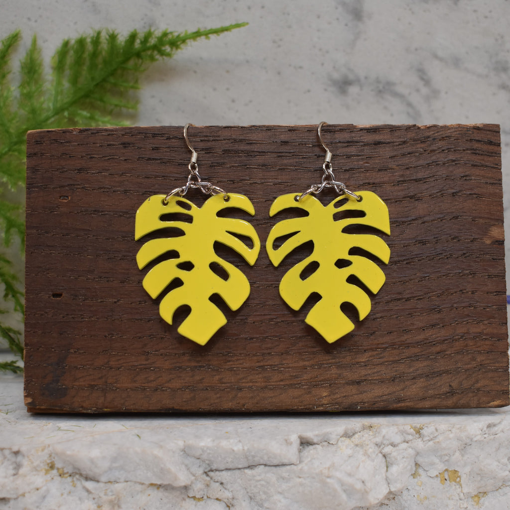 Monstera Earrings Bright Yellow