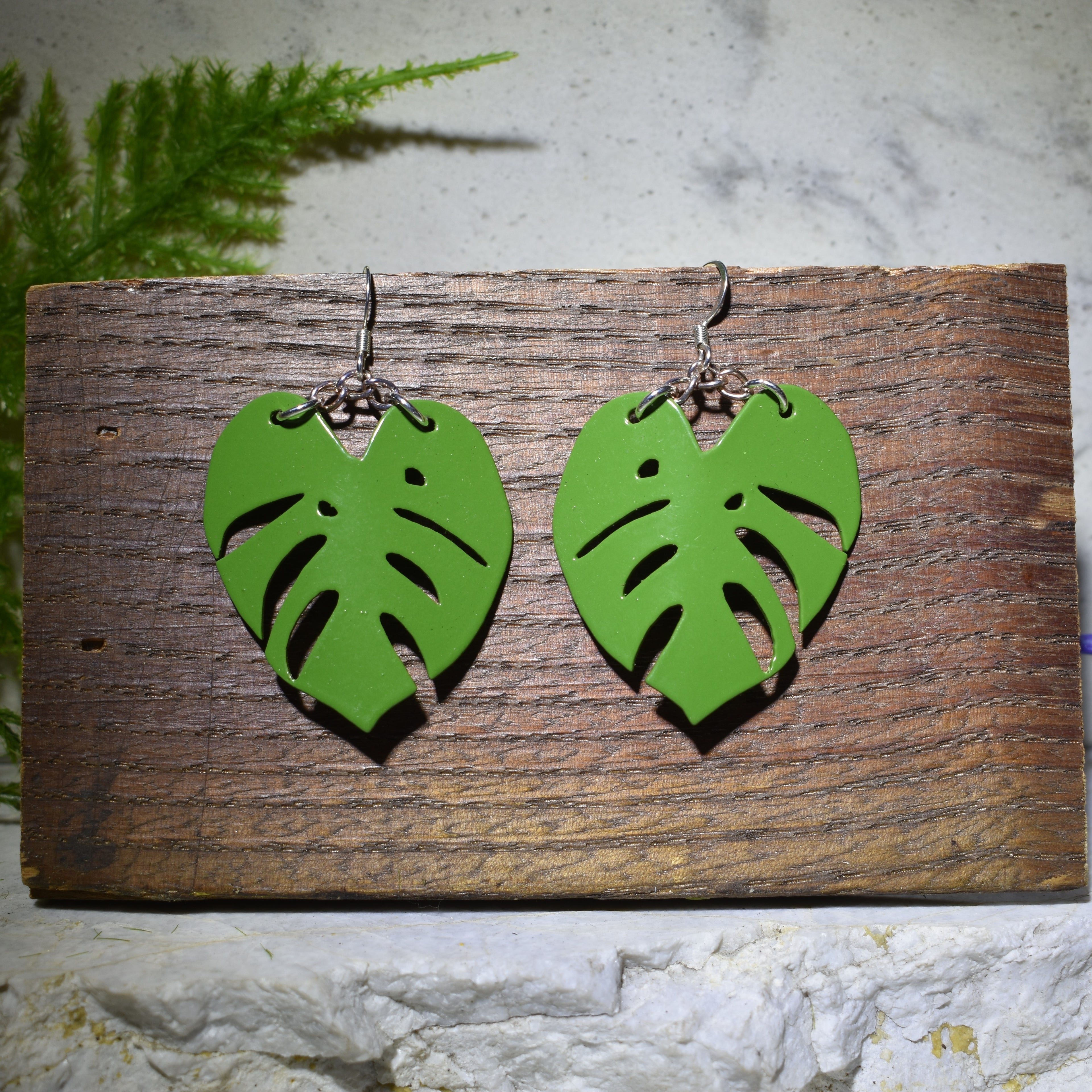 Monstera Earrings Fern Green