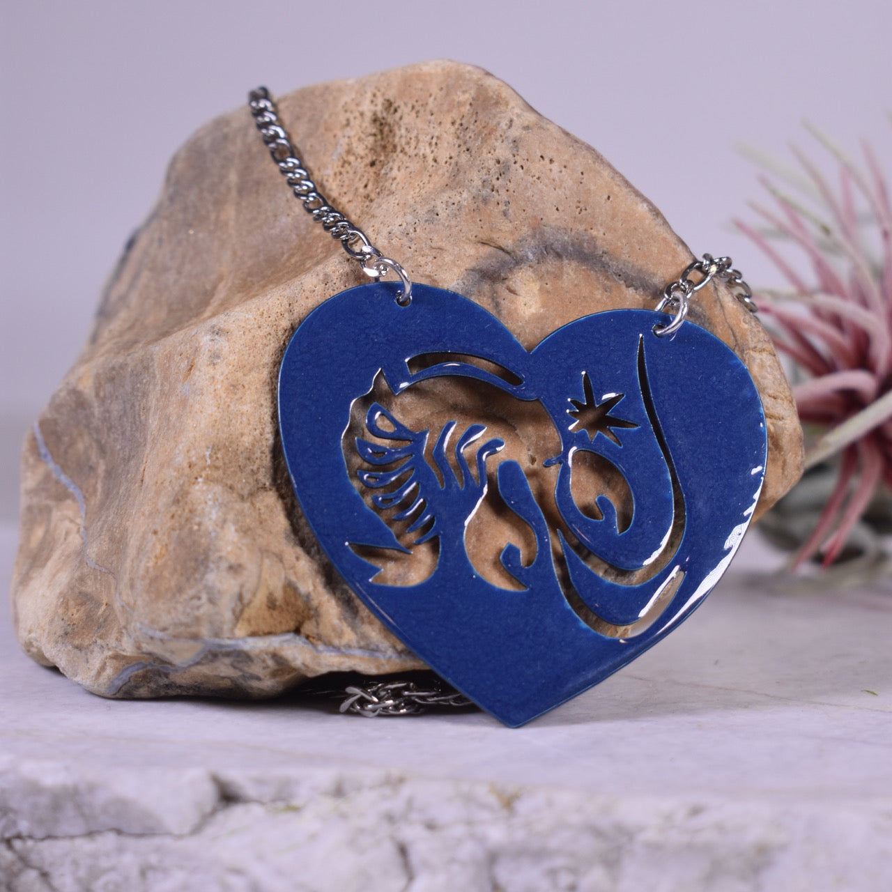Crawfish/Lobster Necklace in Blue Hammertone