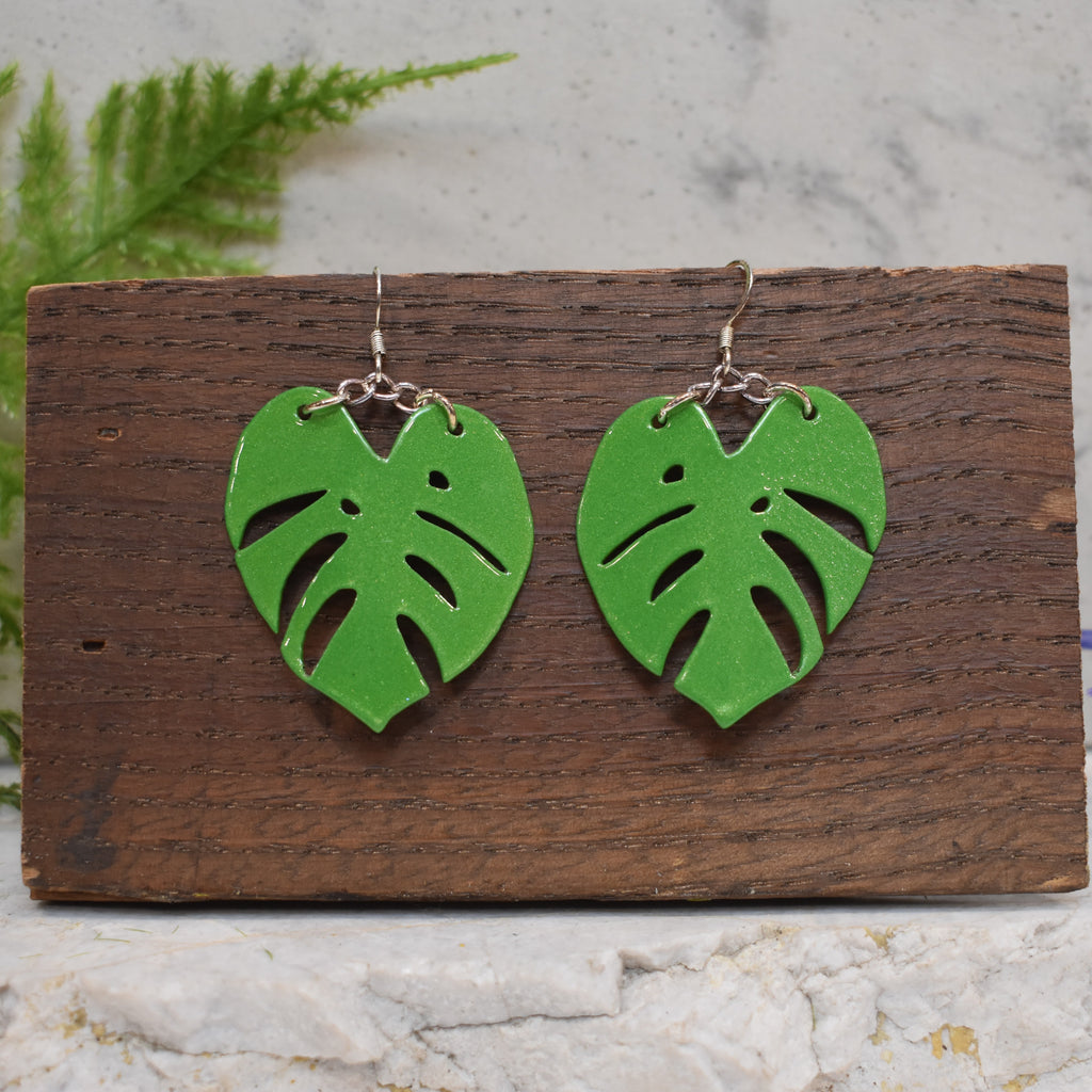 Monstera Earrings Metallic Green