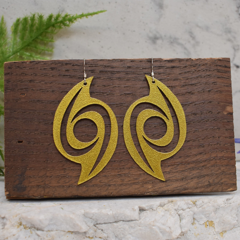 Hurrication Earrings Gold Shimmer