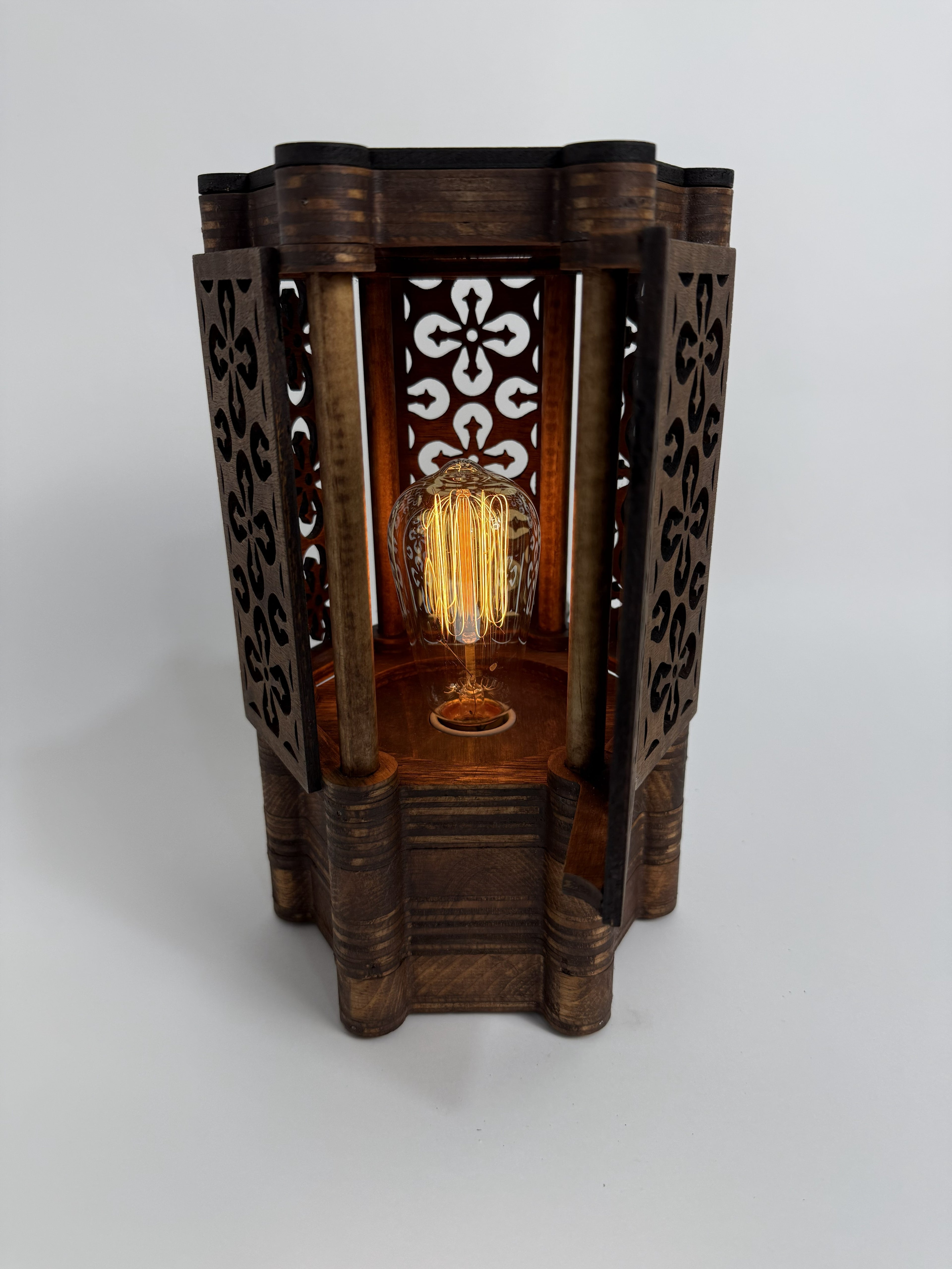 Sanctuary lamp small